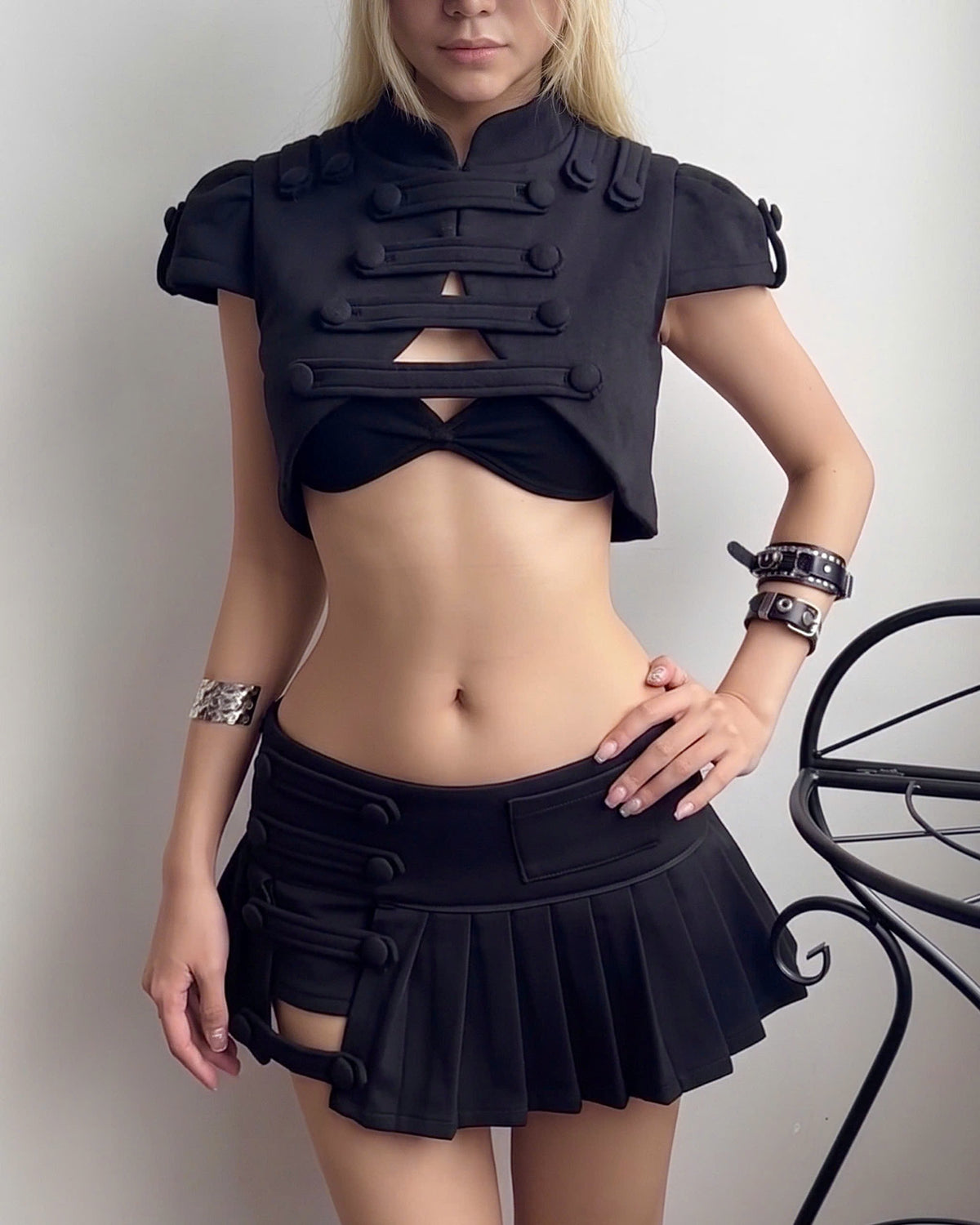 BLACK NEO-COMMAND JACKET