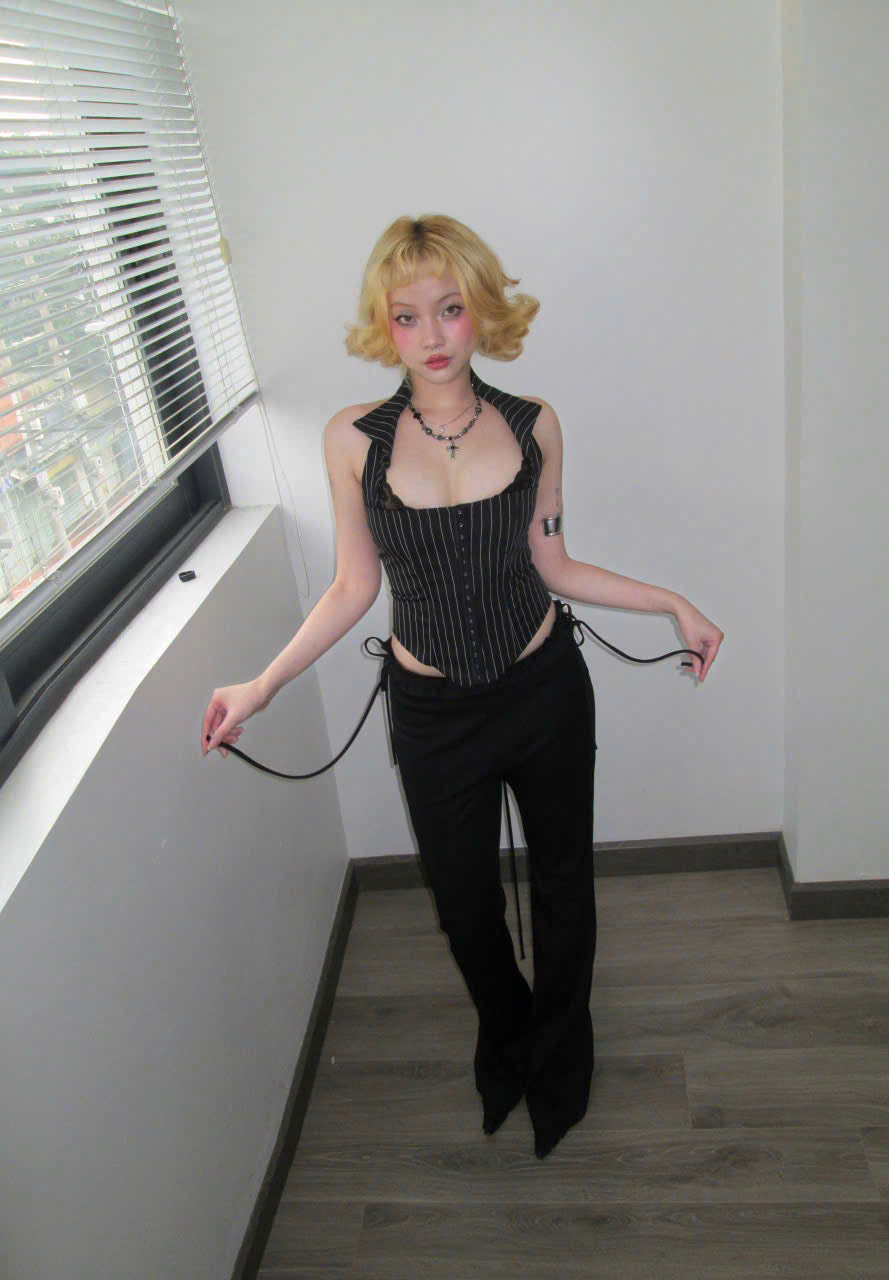 BLACK "METANORIE" CORSET