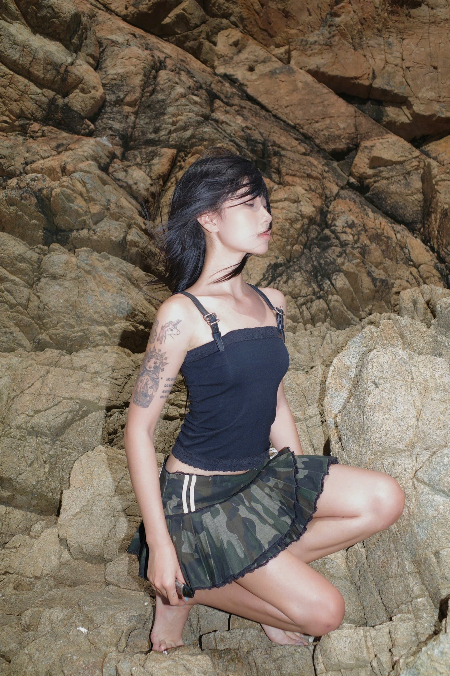 "CAMO KISSES" MINI SKIRT
