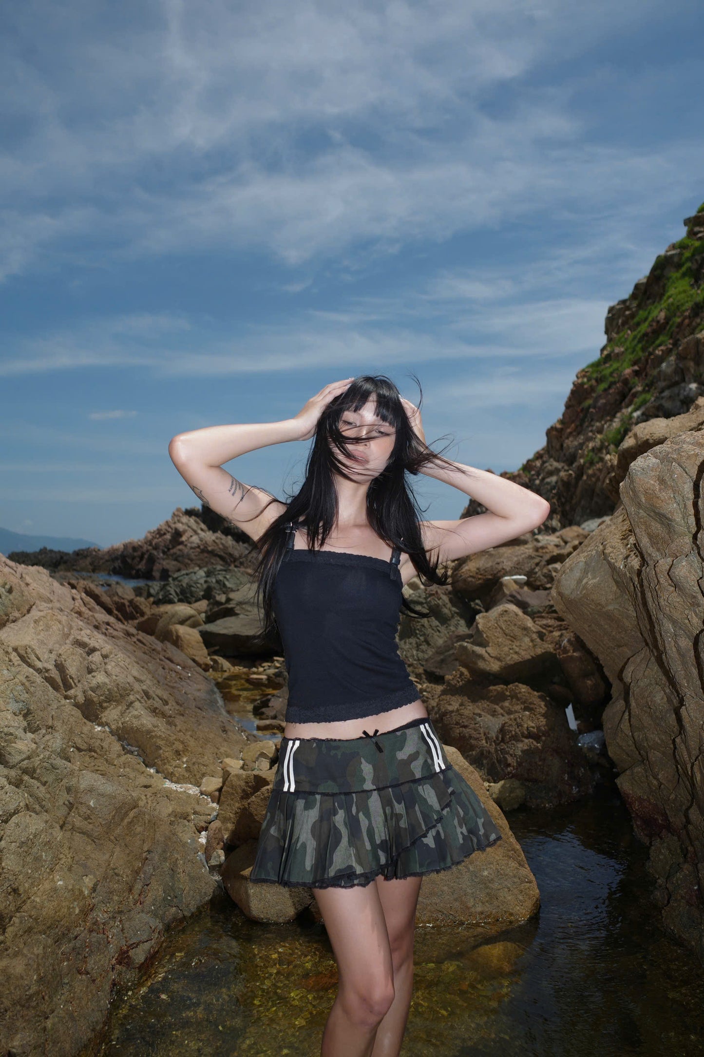 "CAMO KISSES" MINI SKIRT