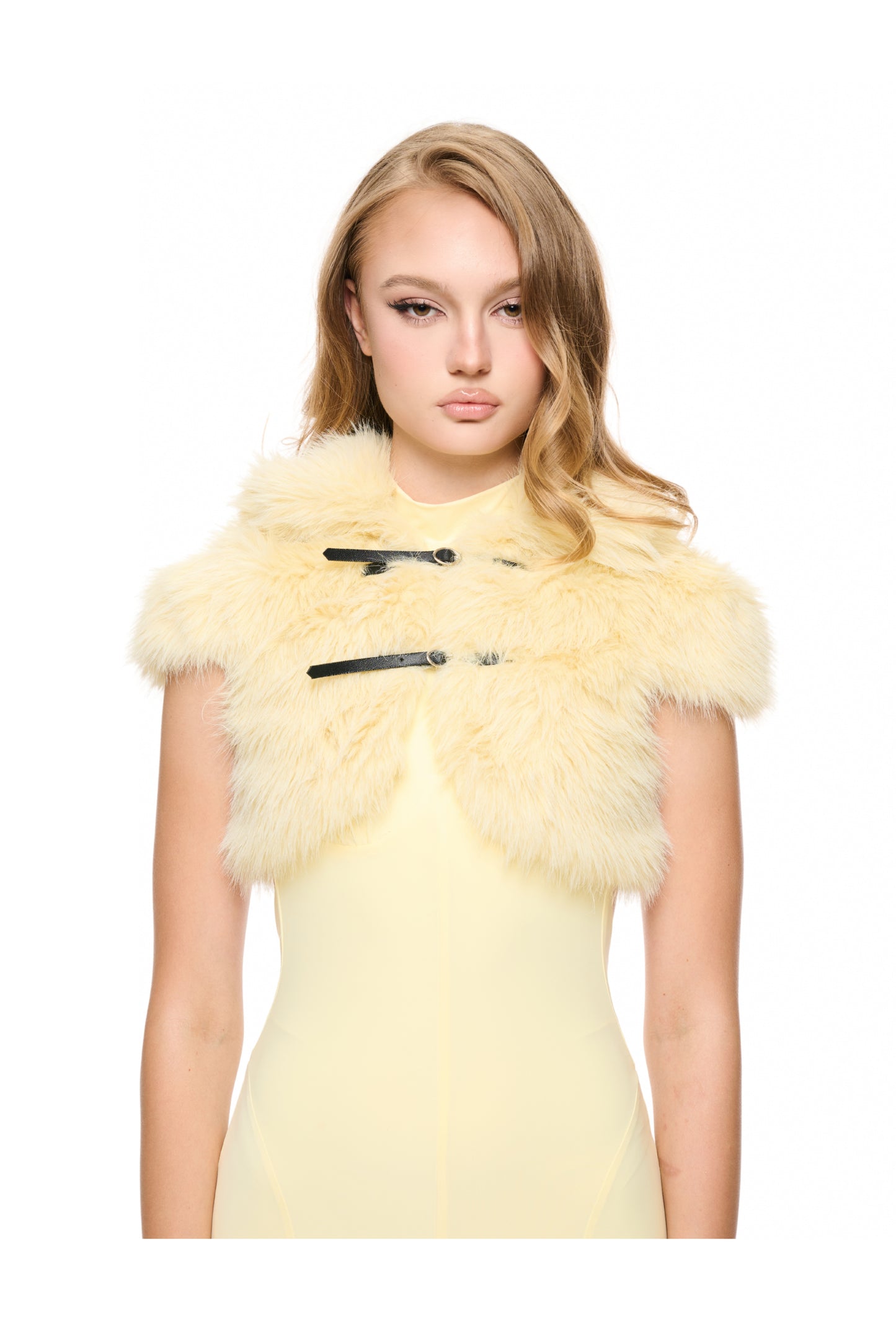 "MADAME Cloudy FUR" Jacket